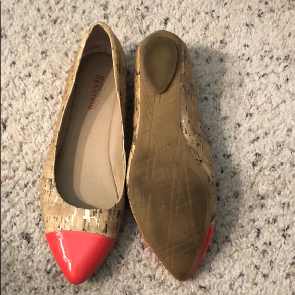 Pointed toe cork flat - Picture 2 of 2